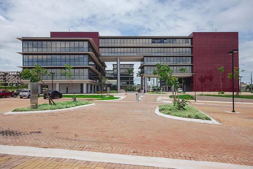 647afd94-0de3-4b9e-94bf-3a95287f38b5